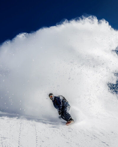 snowboarding-1882881_1280
			                        